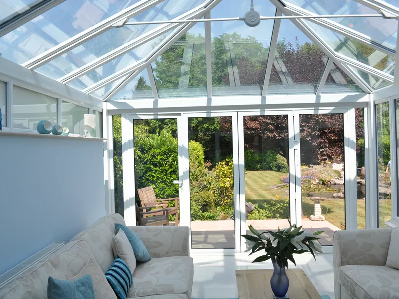 Bifold Streatham