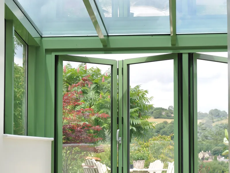 Bifold Streatham